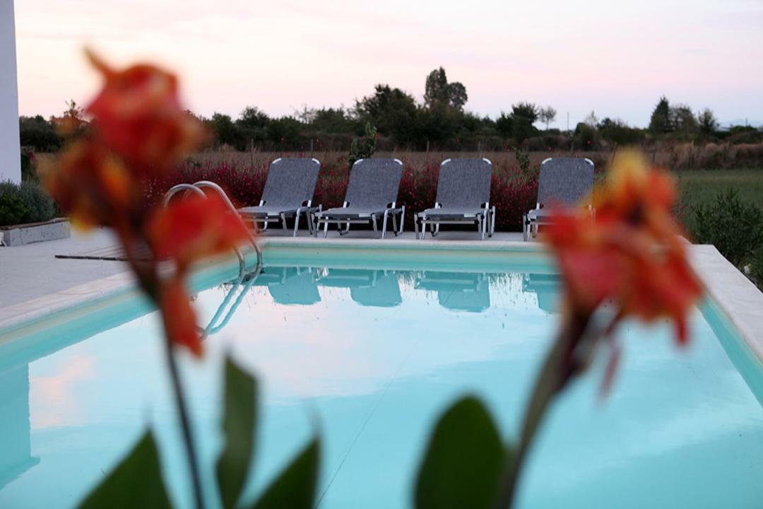 Iris 2 Villa Paralía Екстериор снимка